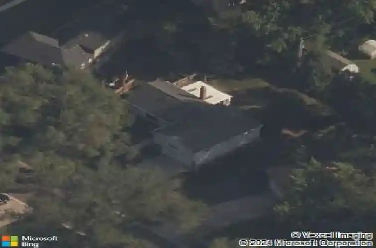 9305 sturgeon dr, overland park,  KS 66212