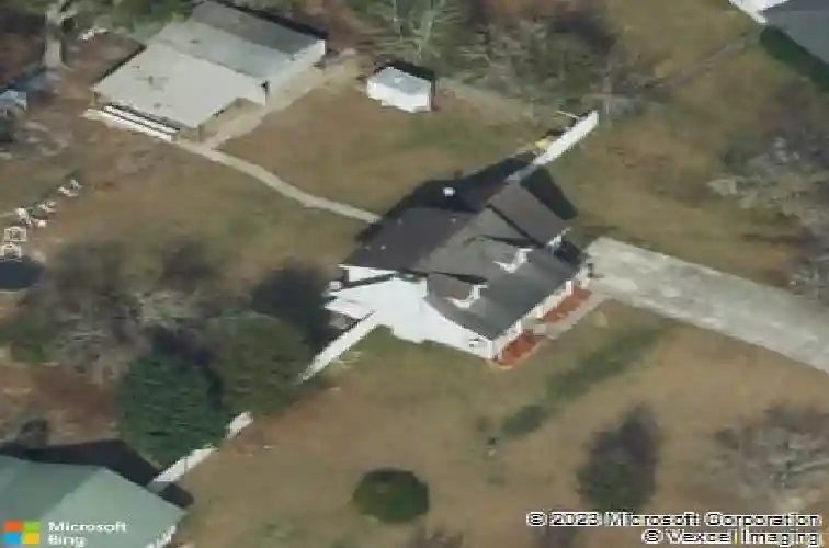 141 lemans dr, bloomingdale,  GA 31302