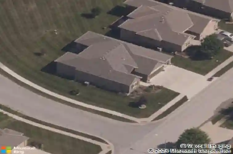 1422 brompton ln, raymore,  MO 64083