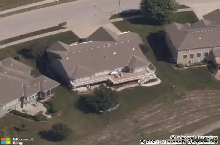 1303 cross creek dr, raymore,  MO 64083