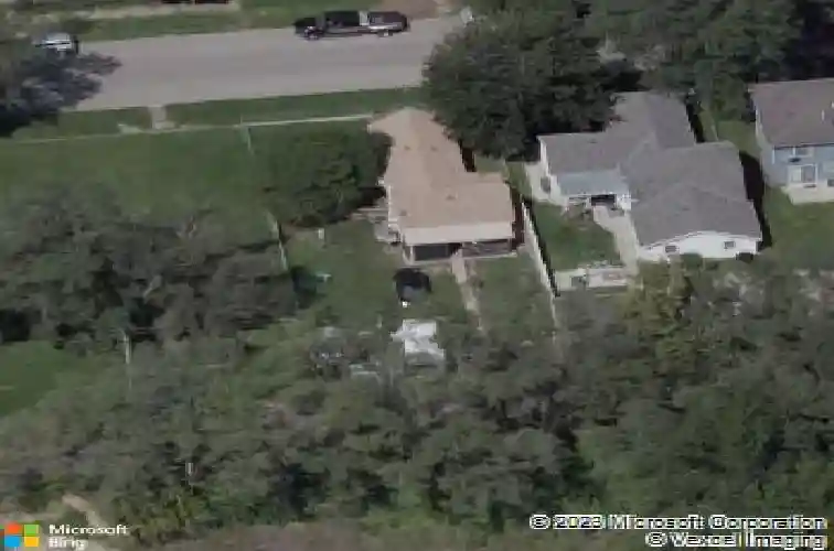 617 pawnee st, leavenworth,  KS 66048