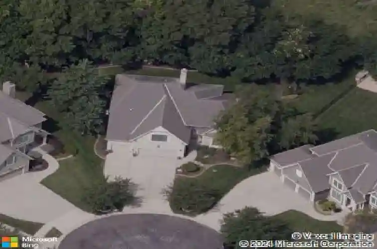 13821 long st, overland park,  KS 66221