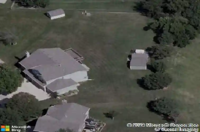5773 meadow heights dr, shawnee,  KS 66226