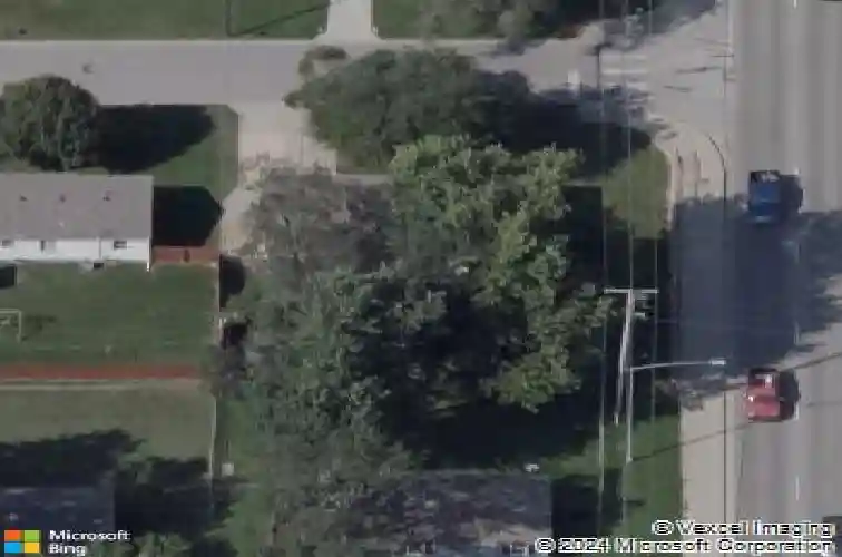 100 woodland rd, lansing,  KS 66043