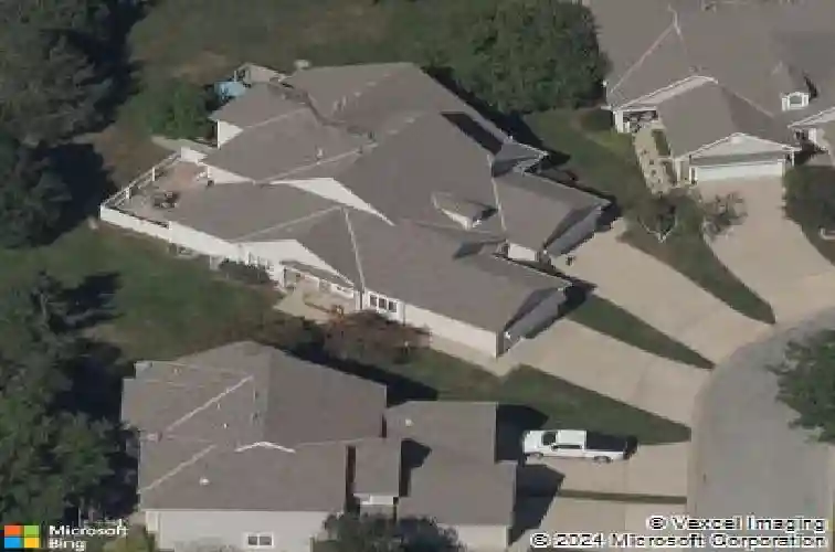 2440 w 137th pl, overland park,  KS 66224
