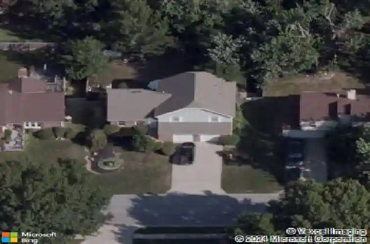 1200 e layton dr, olathe,  KS 66061