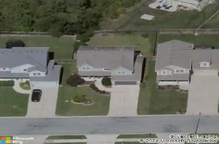 1104 tamarisk dr, leavenworth,  KS 66048