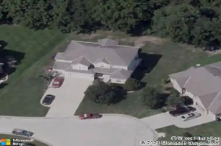 672 everly rd, lansing,  KS 66043