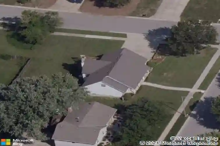 6914 widmer rd, shawnee,  KS 66216