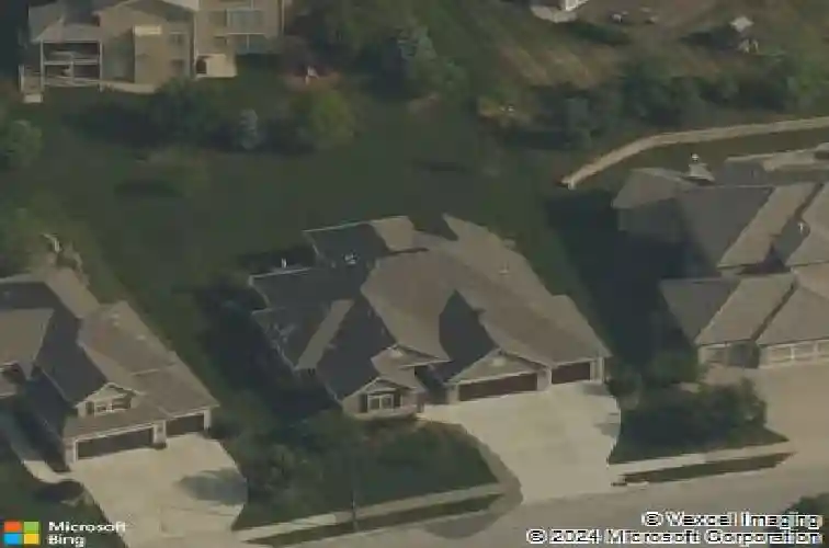 6110 nw 103rd st, kansas city,  MO 64154