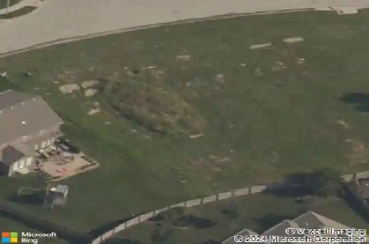 6139 n elmwood avenue, kansas city,  MO 64119