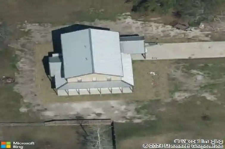 5005 hollis ln, orange,  TX 77630