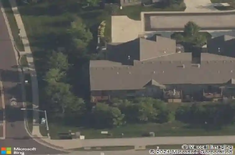 7817 w 158th pl, overland park,  KS 66223