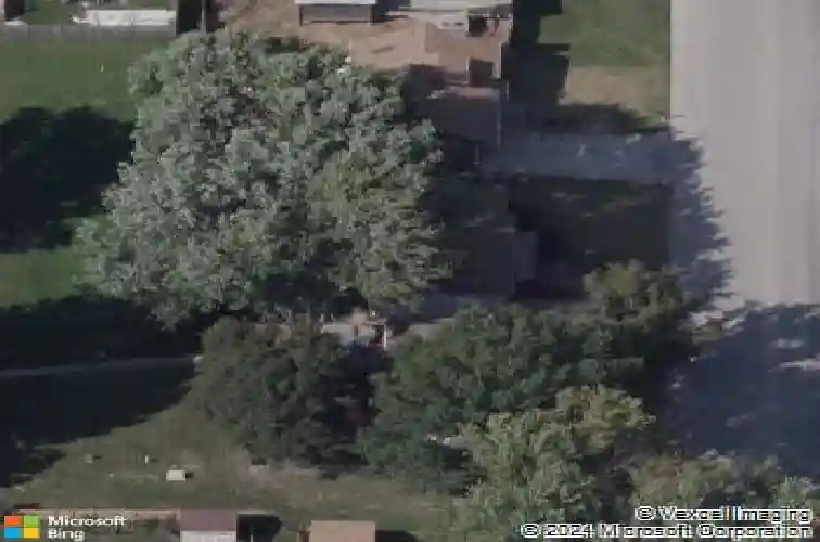 706 s 9th st, edwardsville,  KS 66111