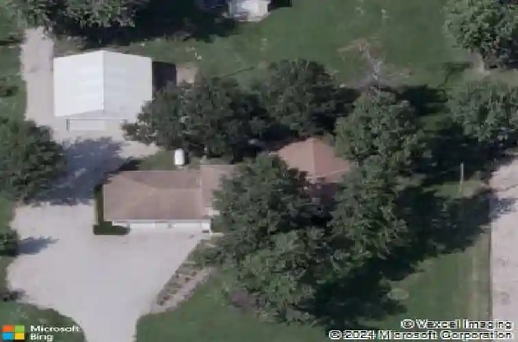 13744 archer rd, bonner springs,  KS 66012