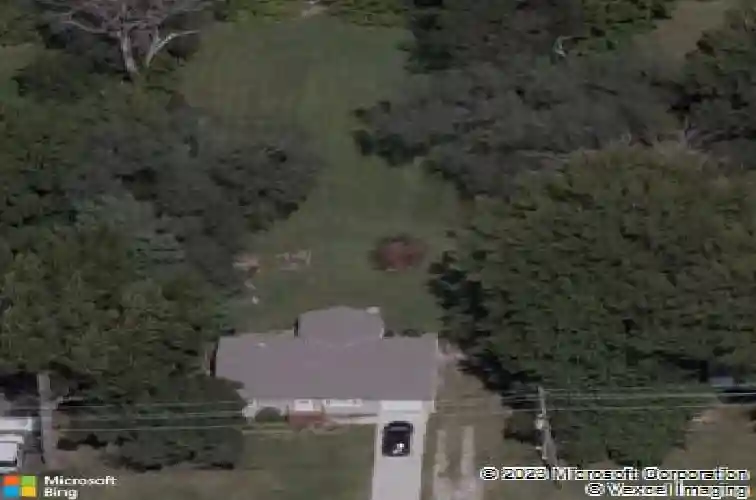 7840 waverly ave, kansas city,  KS 66109