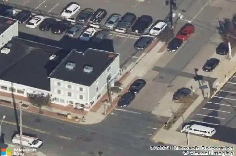 1005 edgewater ave, ridgefield,  NJ 07657