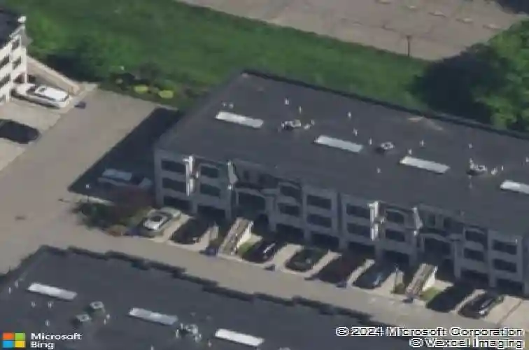 12 marquis ct, edgewater,  NJ 07020