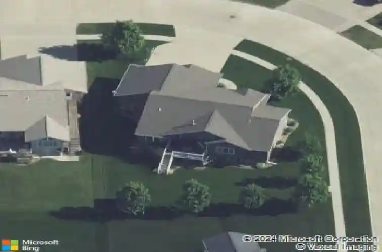 3113 carlisle cir, marion,  IA 52302