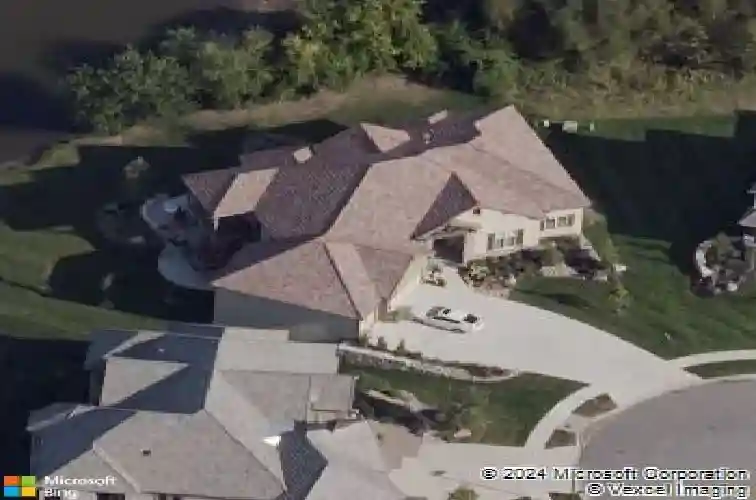 9174 cottonwood canyon dr, lenexa,  KS 66219