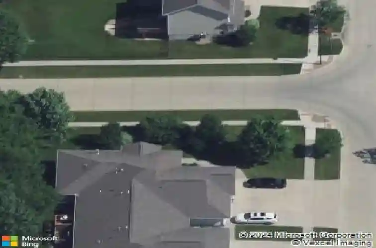 1321 crescent view dr ne, cedar rapids,  IA 52402