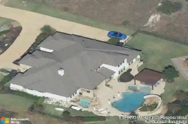 2800 crystal falls pkwy, leander,  TX 78641