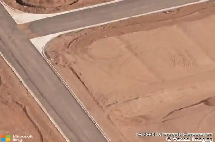 5228 via nube, santa fe,  NM 87507