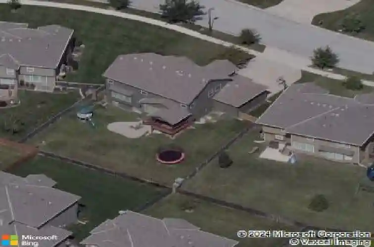 21913 w 95th ter, lenexa,  KS 66220