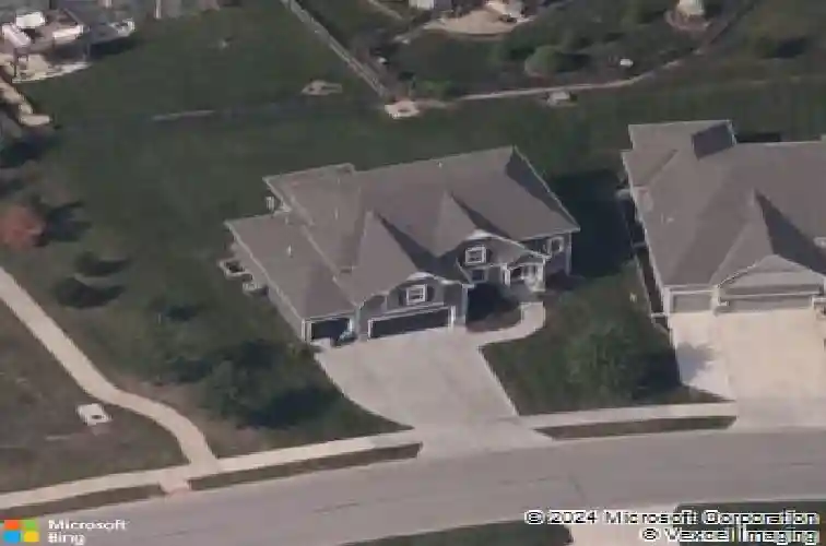 2616 sw 11th st, lees summit,  MO 64081