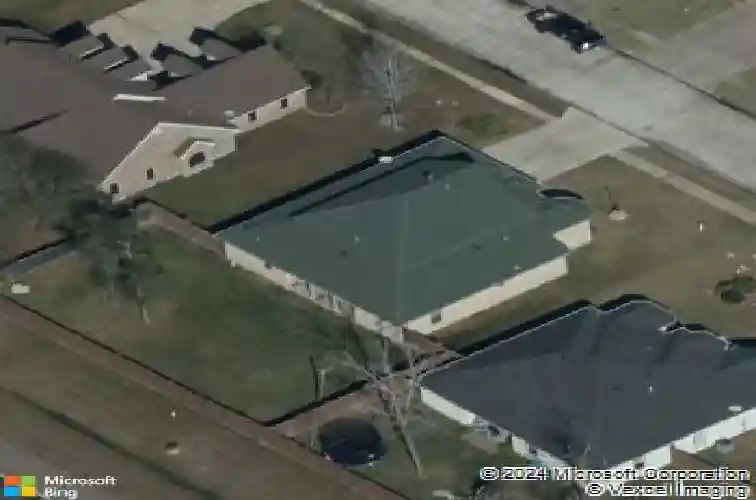 6030 queens ct, orange,  TX 77630