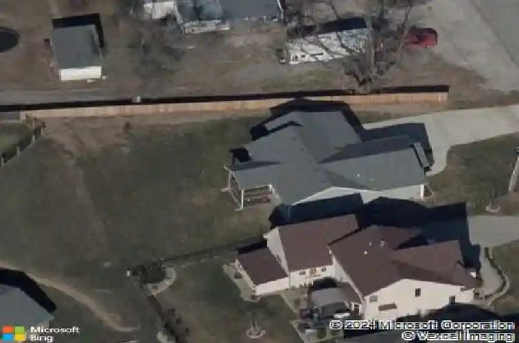 1650 southview dr, liberty,  MO 64068