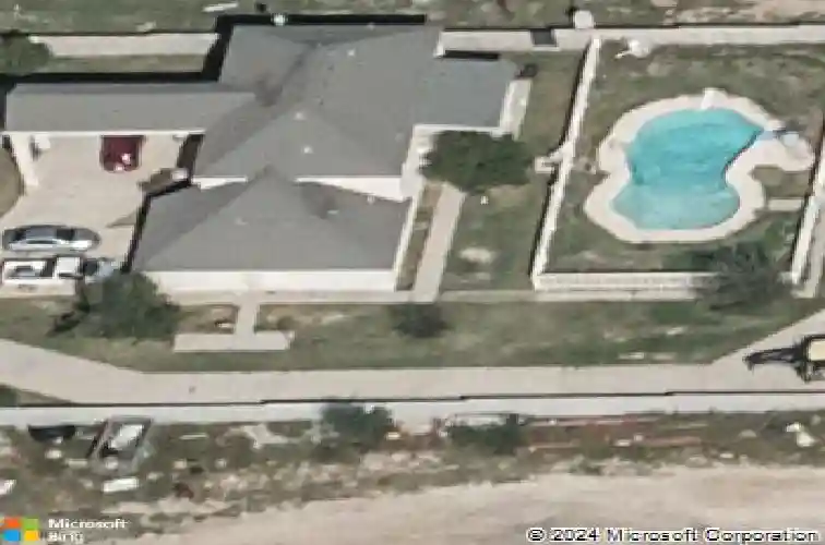 329 old milwaukee rd, laredo,  TX 78043