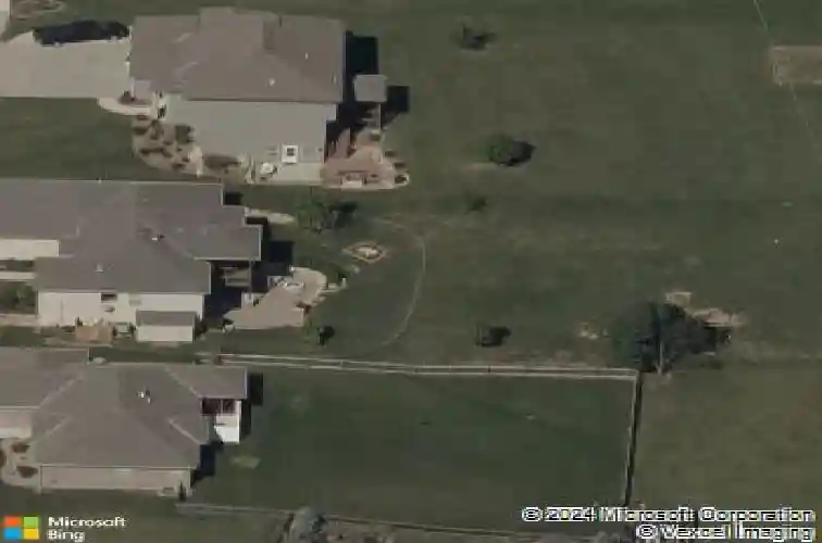9409 n wayne ct, kansas city,  MO 64155