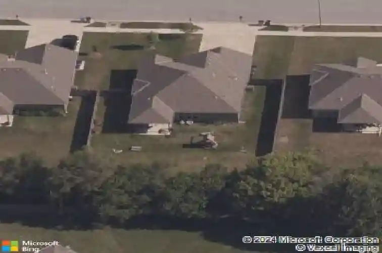 305 e olive st, raymore,  MO 64083
