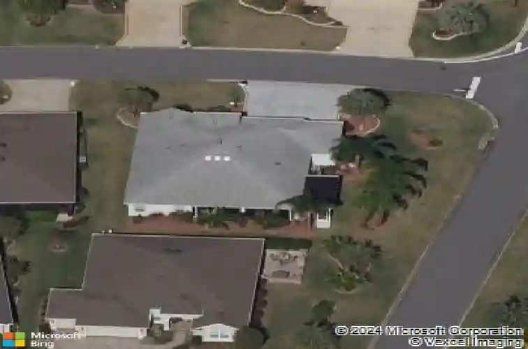 3992 neighborly way, the villages,  FL 32163