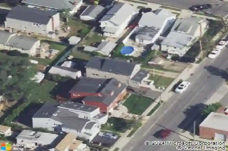  east rockaway,  NY 11518