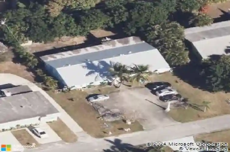 8615 se lyons rd, hobe sound,  FL 33455