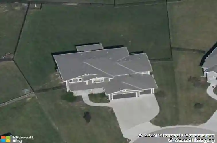 405 se mill creek cir, lees summit,  MO 64063