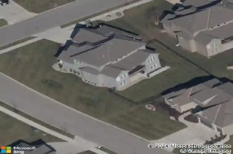 183 sw roosevelt rdg, lees summit,  MO 64081