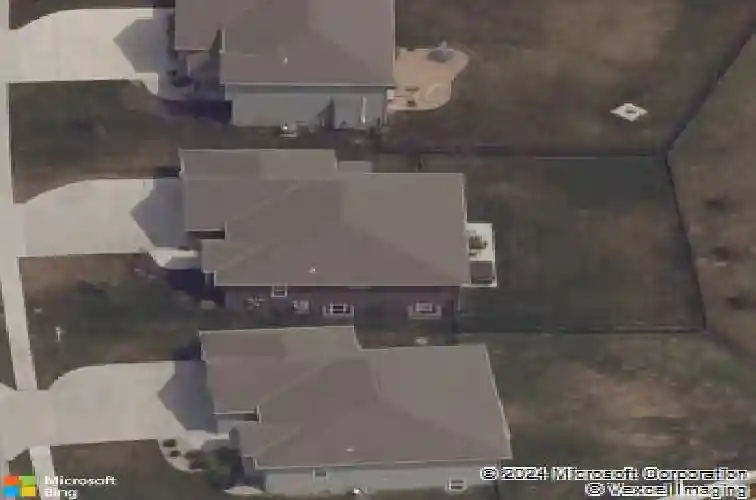 10033 n stark ave, kansas city,  MO 64157