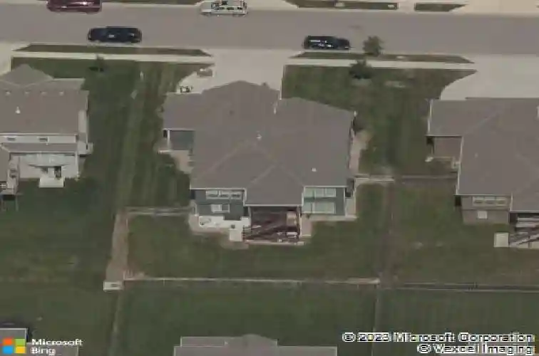 2401 ne 112th st, kansas city,  MO 64155