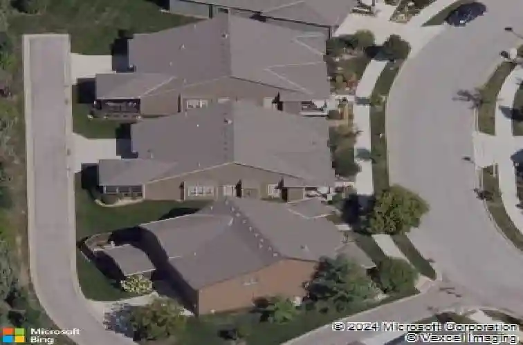 8528 cardinal st, lenexa,  KS 66219