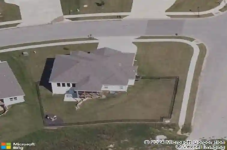 14445 summit rdg, kansas city,  MO 64152