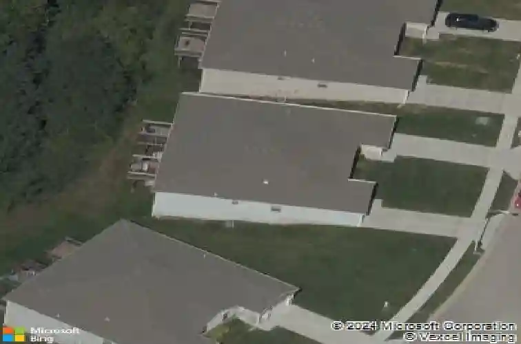 9324 n robinhood ave, kansas city,  MO 64154