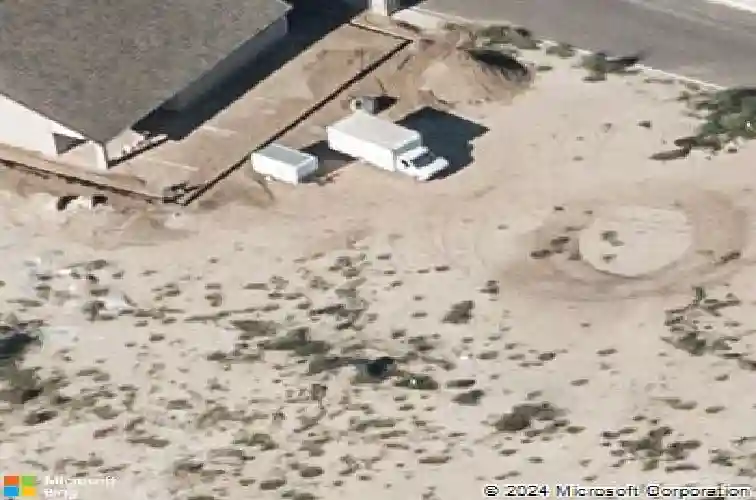 2712 glover loop, laredo,  TX 78045