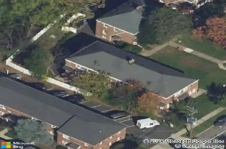 737b broad ave, ridgefield,  NJ 07657