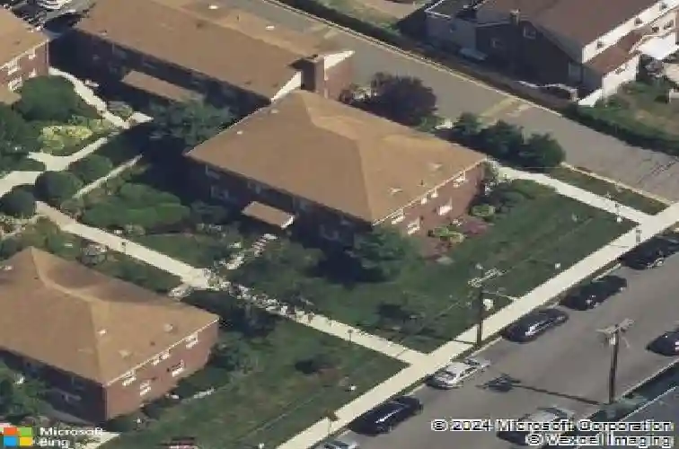 2211 center ave, fort lee,  NJ 07024