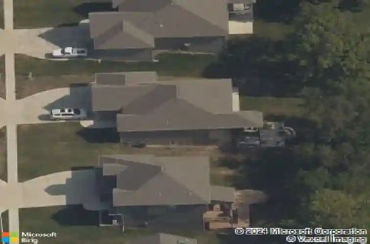 9031 n norton ave, kansas city,  MO 64156