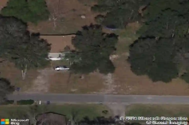 106 e park st, center hill,  FL 33514