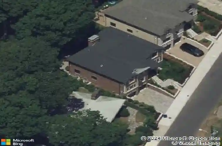 1295 abbott blvd, fort lee,  NJ 07024